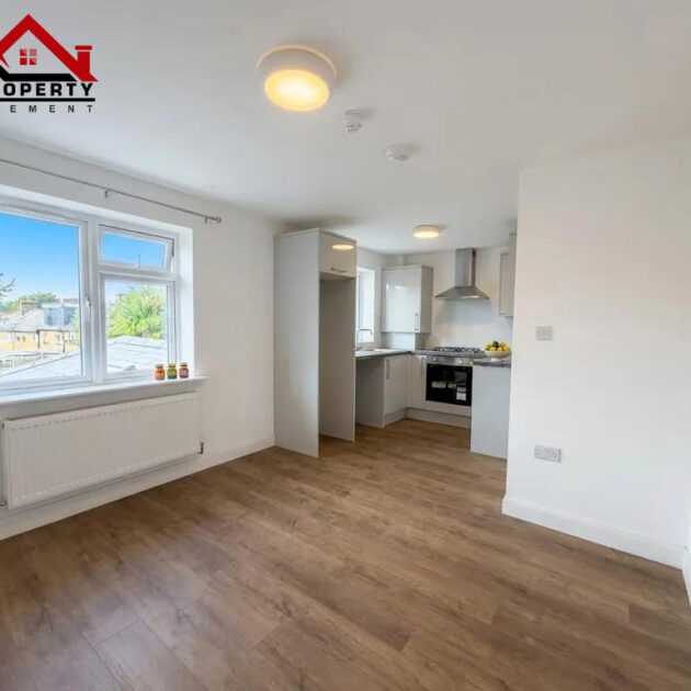 2 Bedroom Flat in Morden for Rent